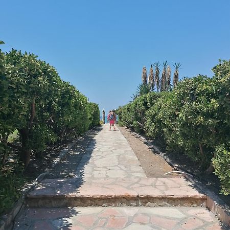 Akti Anastasia Acharavi  Dış mekan fotoğraf